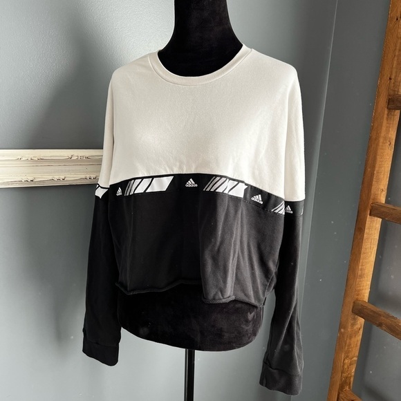 Adidas Women's Hyper Crew Neck Colorblocked Pullover Sweatshirt White Black sz S - Picture 1 of 6